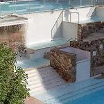公寓 Mistral-rare 6 Pers, Parking, Wifi, ,clim, Piscines 昂蒂布